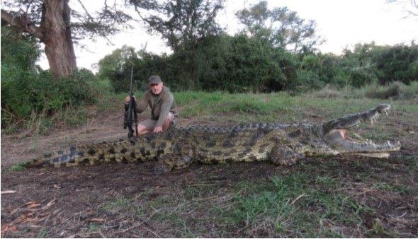 Leopard Hunting in Namibia & Brown Hyena Cancelation Hunt