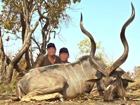 Leopard Hunting in Namibia & Brown Hyena Cancelation Hunt