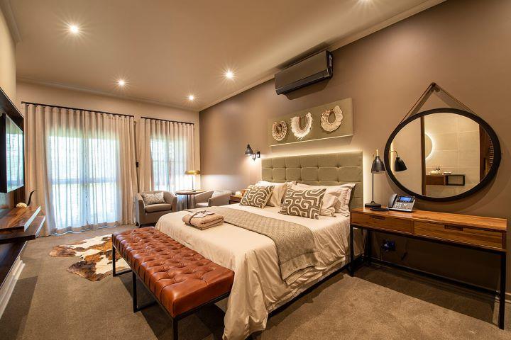 Leopard Hunting in Namibia & Brown Hyena Cancelation Hunt