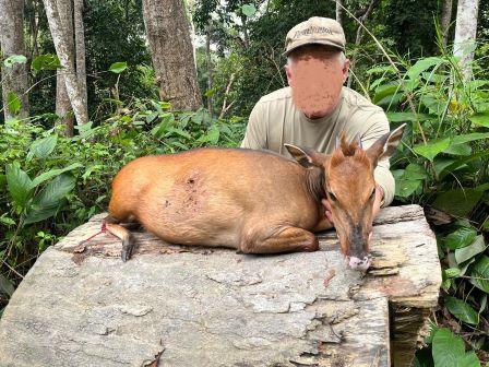 Leopard Hunting in Namibia & Brown Hyena Cancelation Hunt