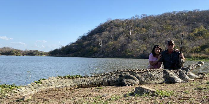 Leopard Hunting in Namibia & Brown Hyena Cancelation Hunt