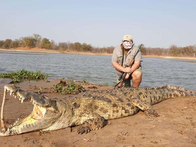Leopard Hunting in Namibia & Brown Hyena Cancelation Hunt