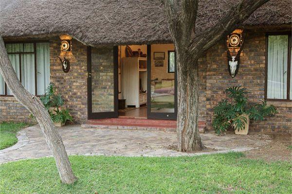 Leopard Hunting in Namibia & Brown Hyena Cancelation Hunt