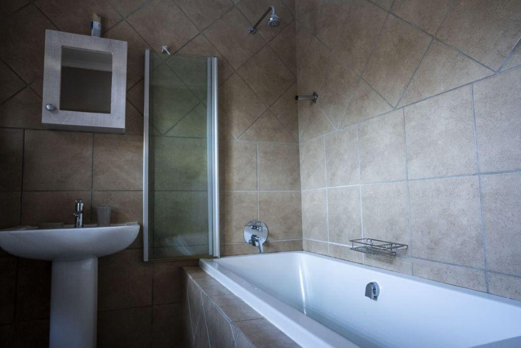 Leopard Hunting in Namibia & Brown Hyena Cancelation Hunt