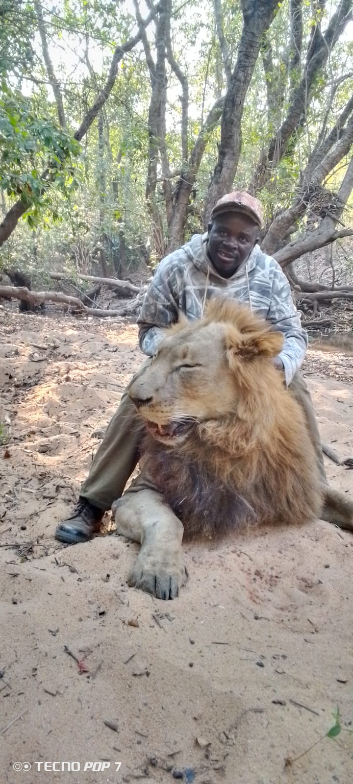 Leopard Hunting in Namibia & Brown Hyena Cancelation Hunt