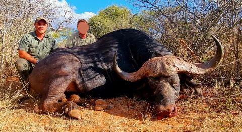 Leopard Hunting in Namibia & Brown Hyena Cancelation Hunt