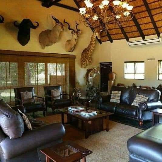 Leopard Hunting in Namibia & Brown Hyena Cancelation Hunt