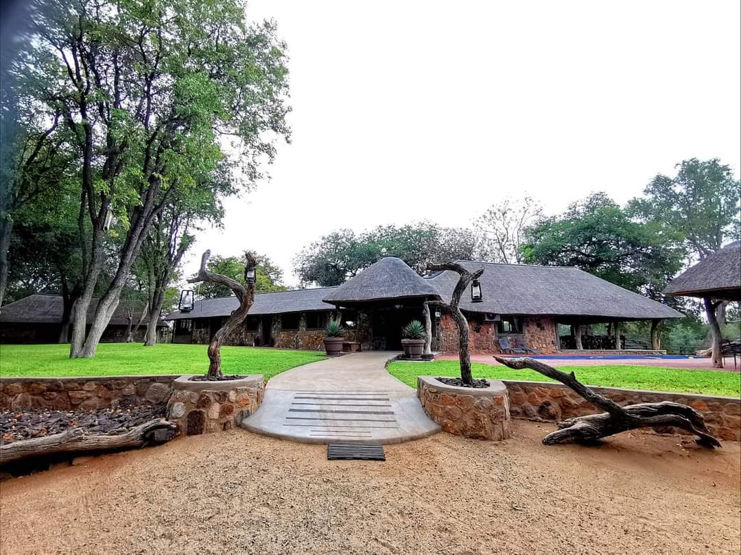 Leopard Hunting in Namibia & Brown Hyena Cancelation Hunt