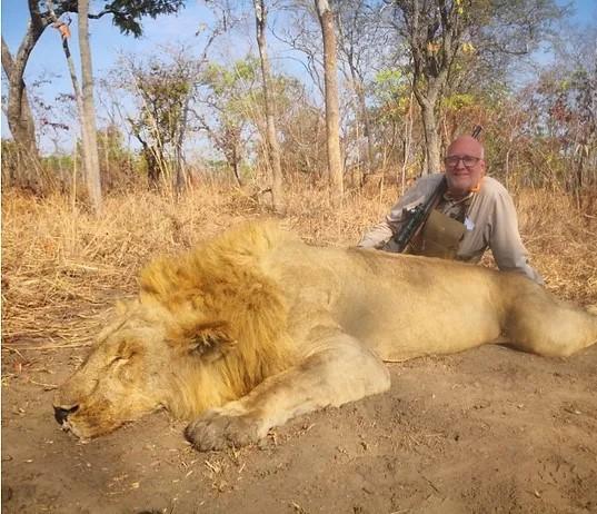 Leopard Hunting in Namibia & Brown Hyena Cancelation Hunt