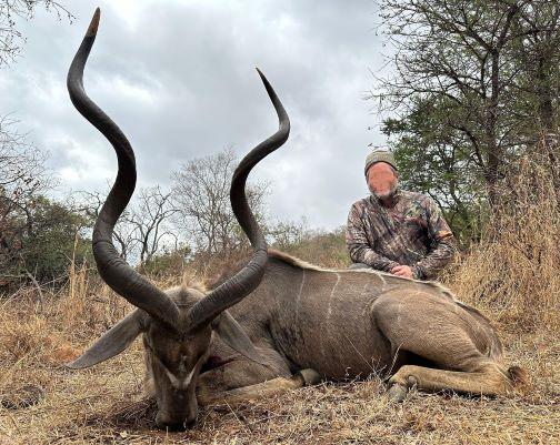 Leopard Hunting in Namibia & Brown Hyena Cancelation Hunt