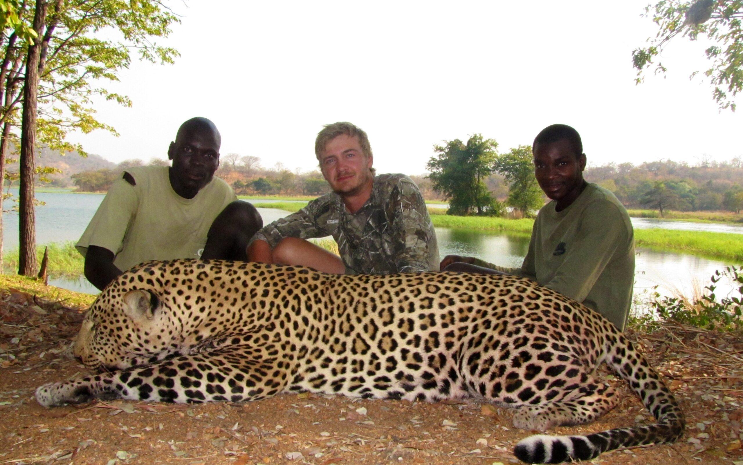 Leopard Hunting in Namibia & Brown Hyena Cancelation Hunt