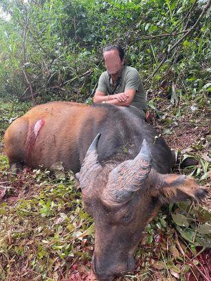 Leopard Hunting in Namibia & Brown Hyena Cancelation Hunt