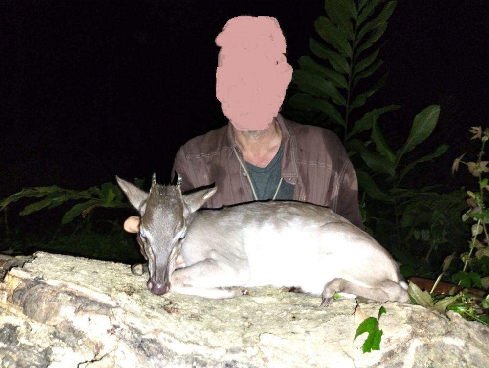 Leopard Hunting in Namibia & Brown Hyena Cancelation Hunt