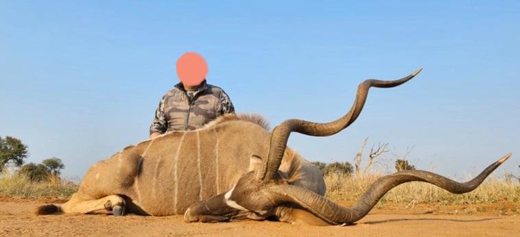 Leopard Hunting in Namibia & Brown Hyena Cancelation Hunt