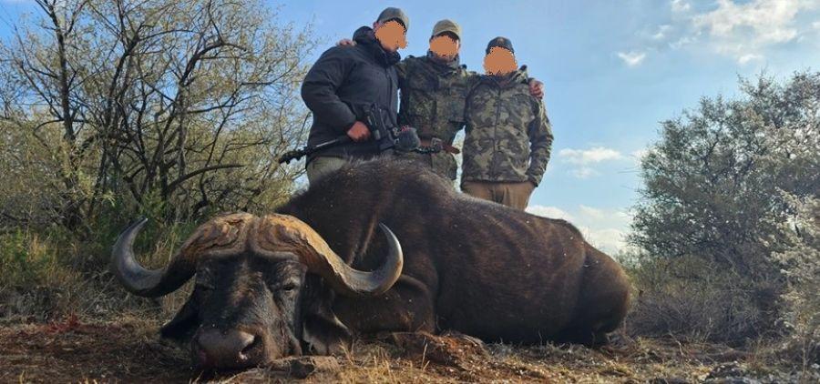 Leopard Hunting in Namibia & Brown Hyena Cancelation Hunt