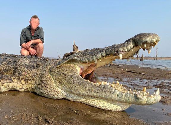Leopard Hunting in Namibia & Brown Hyena Cancelation Hunt