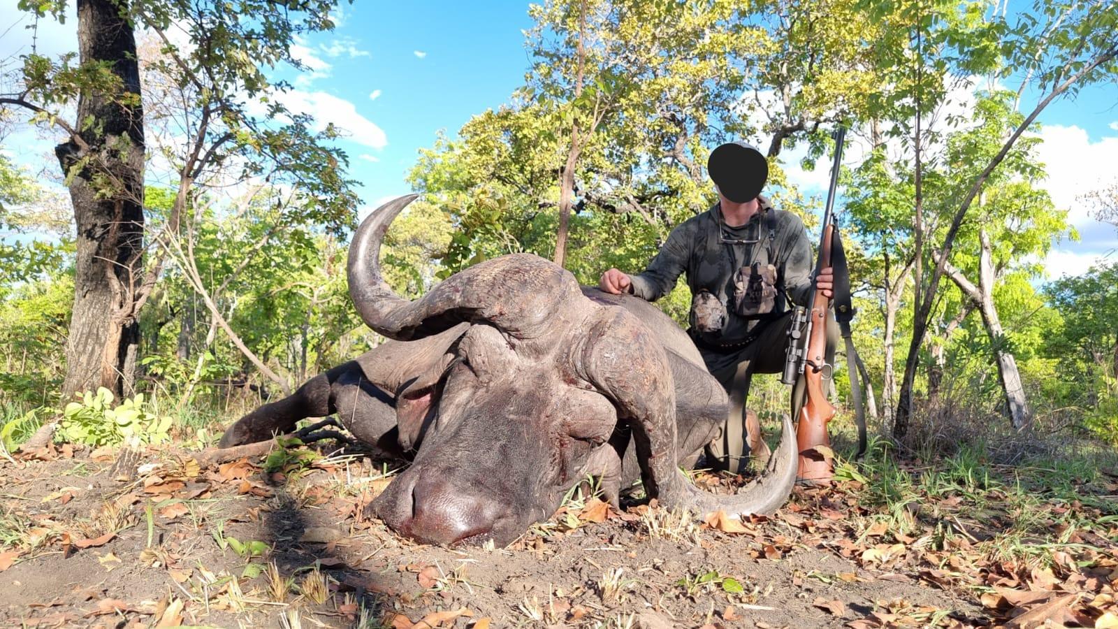 Leopard Hunting in Namibia & Brown Hyena Cancelation Hunt