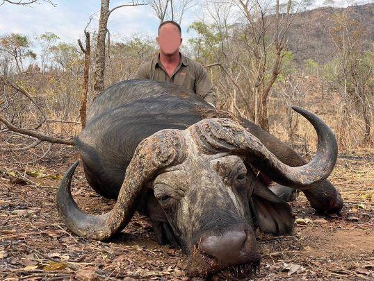 Leopard Hunting in Namibia & Brown Hyena Cancelation Hunt