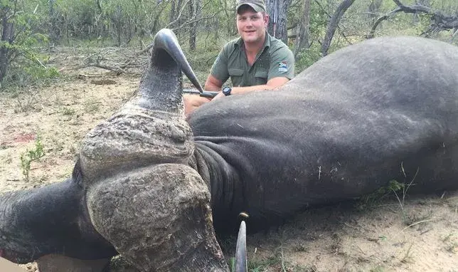 Wayne, Outfitter Six Territories